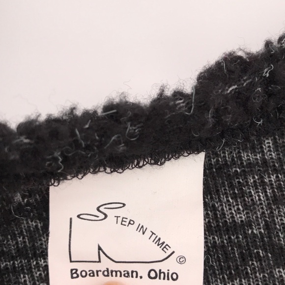 DANCE EMBROIDERED TOP - Picture 7 of 8